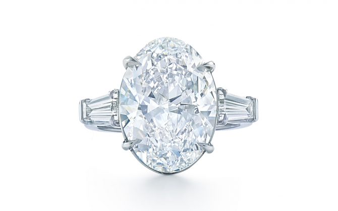 oval-diamond-engagement-ring-at-dk-gems-online-diamond-engagement-rings-store-and-best-jewery-stores-in-st-martin-st-maarten-17600v