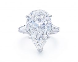 pear-shape-diamond-engagement-ring-at-dk-gems-online-diamond-engagment-rings-store-and-best-st-maarten-jewelry-stores-17600d